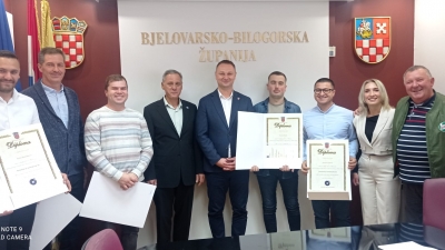 Majstori automehniYari i predsjednik ispitne komisije